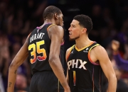 开拓者队客场分大比分战胜公牛队